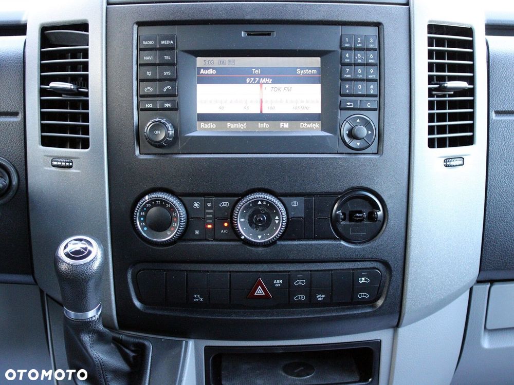 Mercedes-Benz Sprinter L4H2 - 13