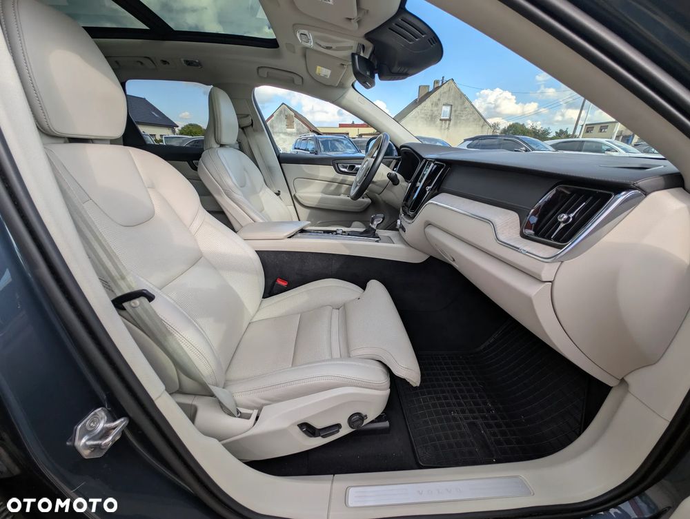 Volvo XC 60 T5 AWD Geartronic Inscription - 39