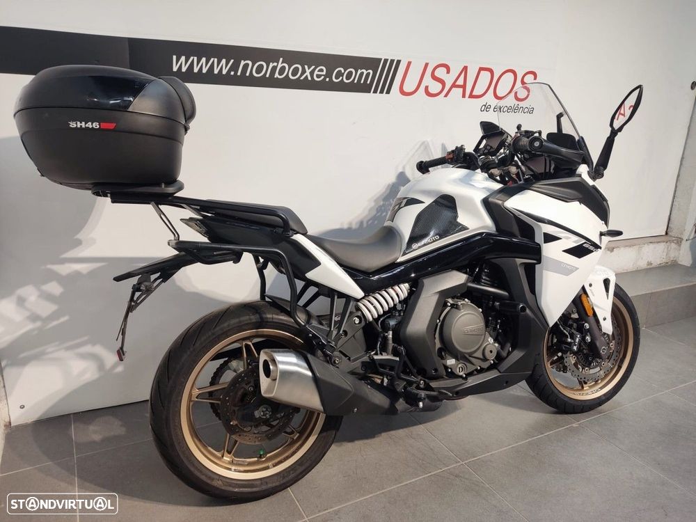 CF Moto 650MT GT - 2