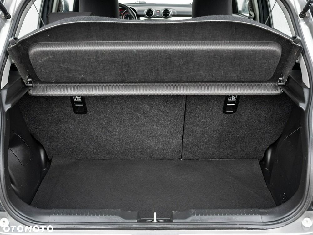 Suzuki Swift - 21