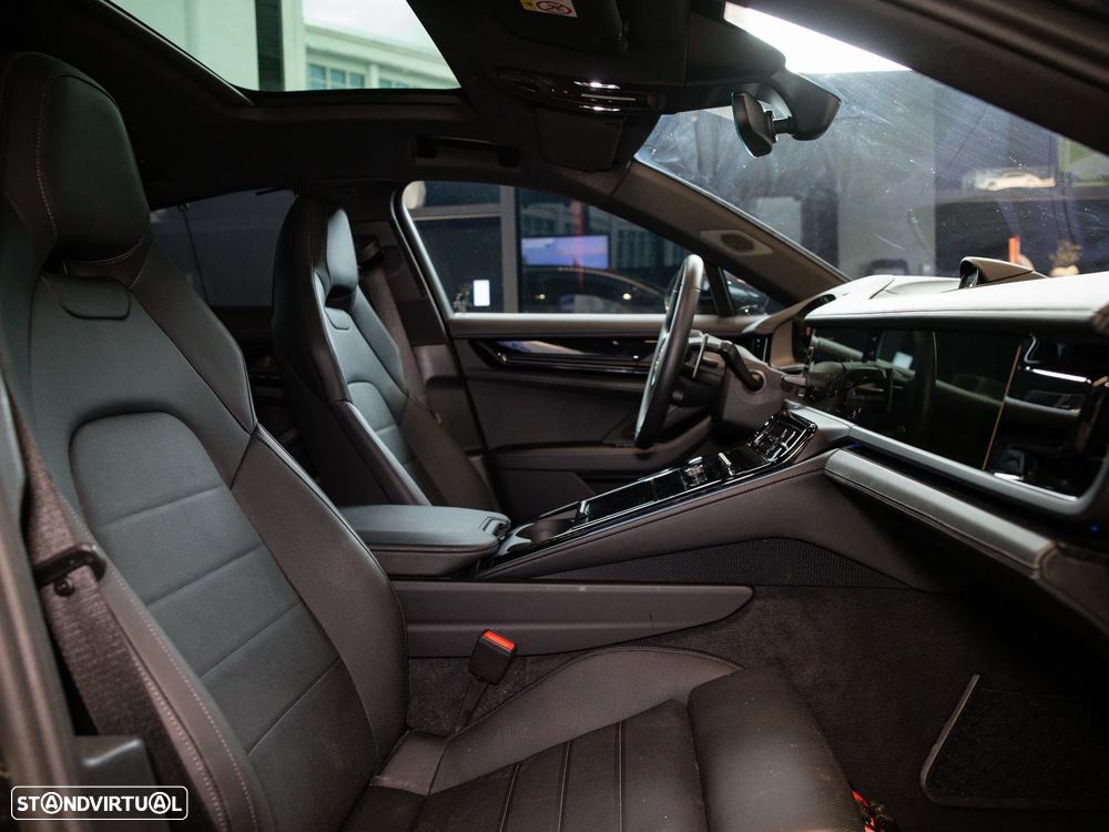 Porsche Panamera 4S E-Hybrid - 36