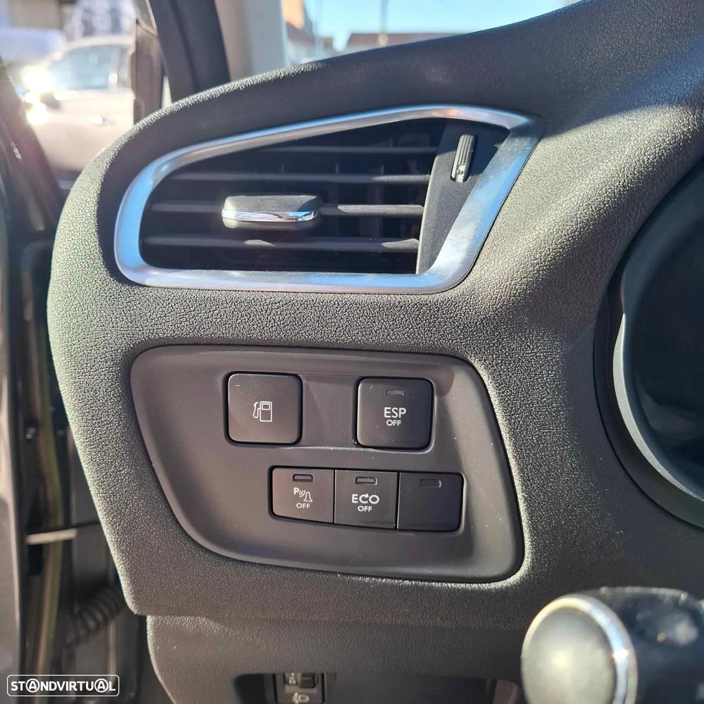 Citroën C4 1.6 e-HDi Air.Exclusive CMP6 - 5