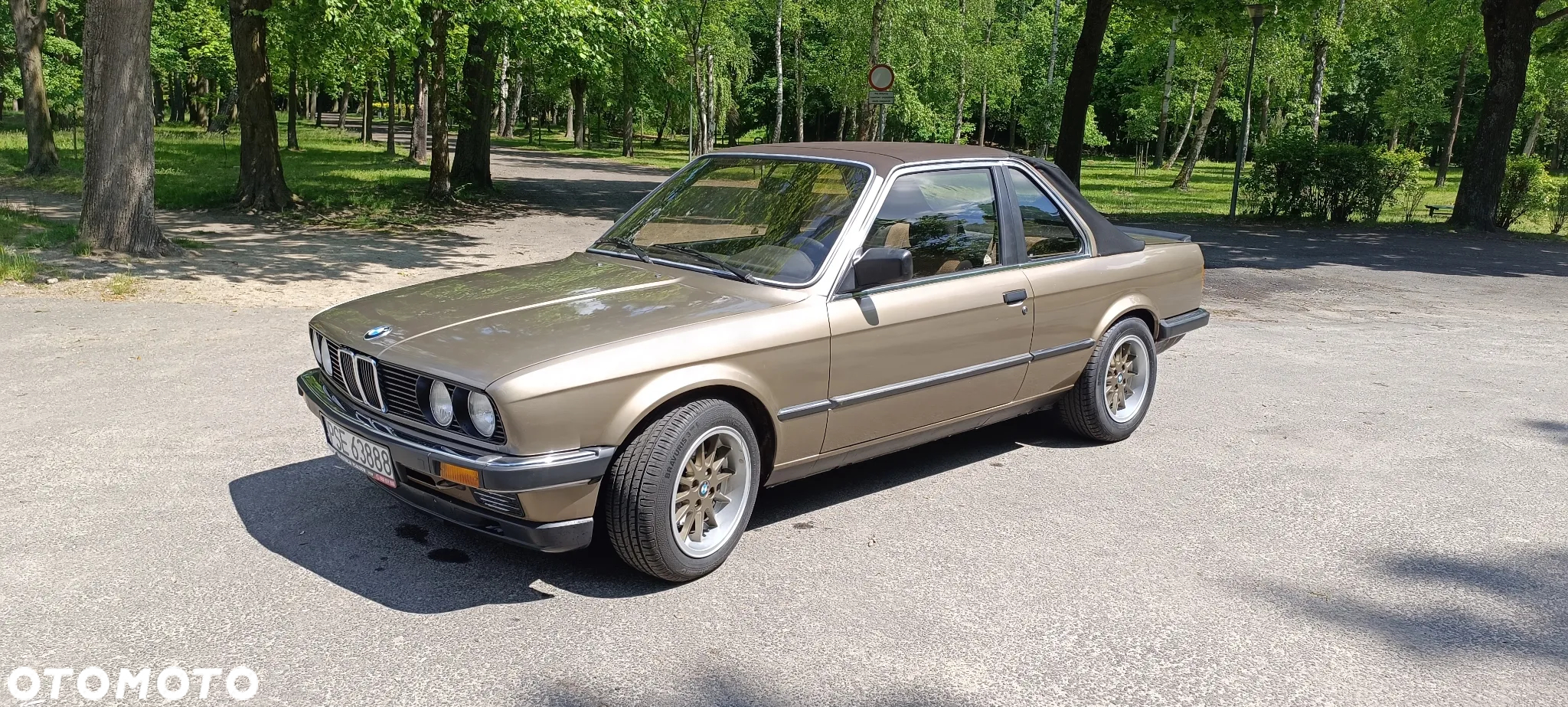 BMW Seria 3 318i - 32