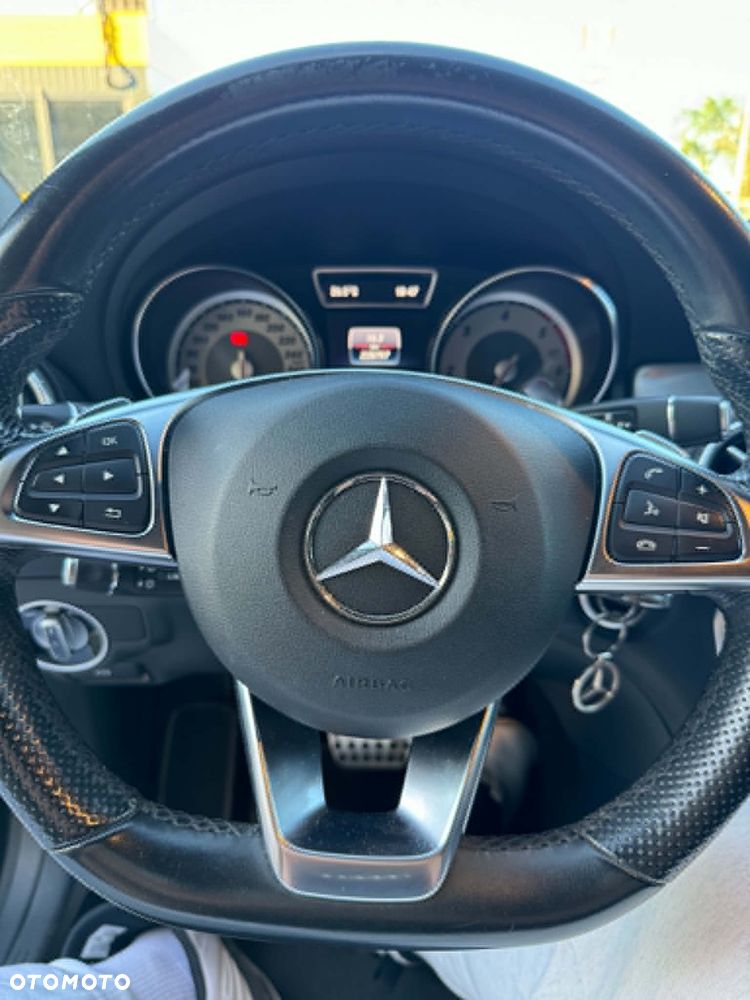 Mercedes-Benz CLA 220 (CDI) d 7G-DCT Orange Art Edition - 7
