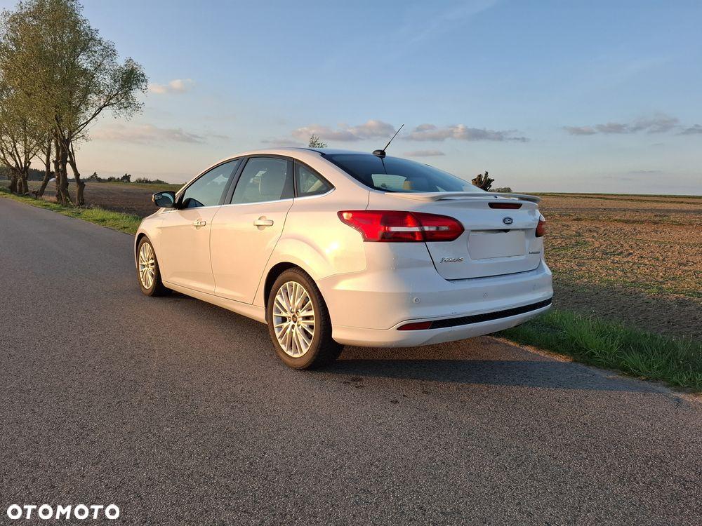 Ford Focus - 7