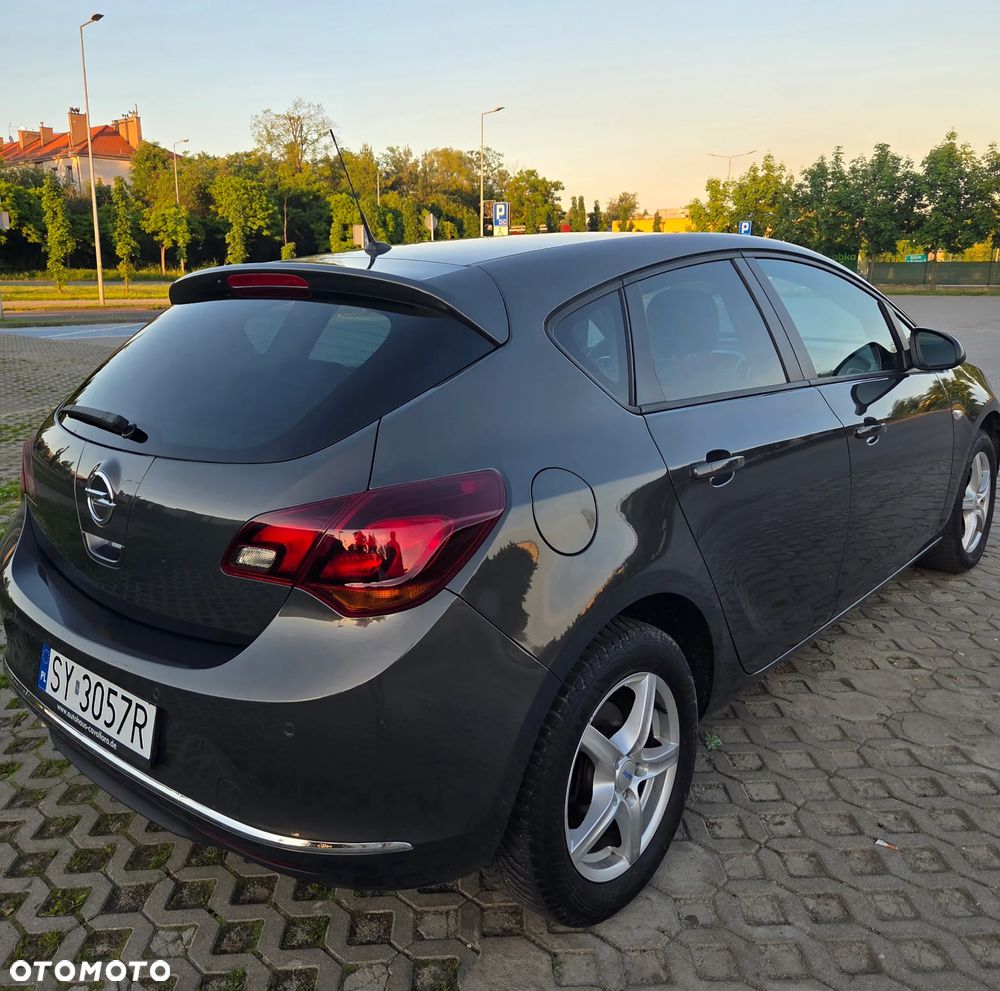 Opel Astra 1.4 Turbo Innovation - 3