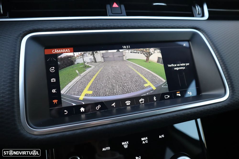 Land Rover Range Rover Evoque 1.5 P300e AWD S Auto - 37