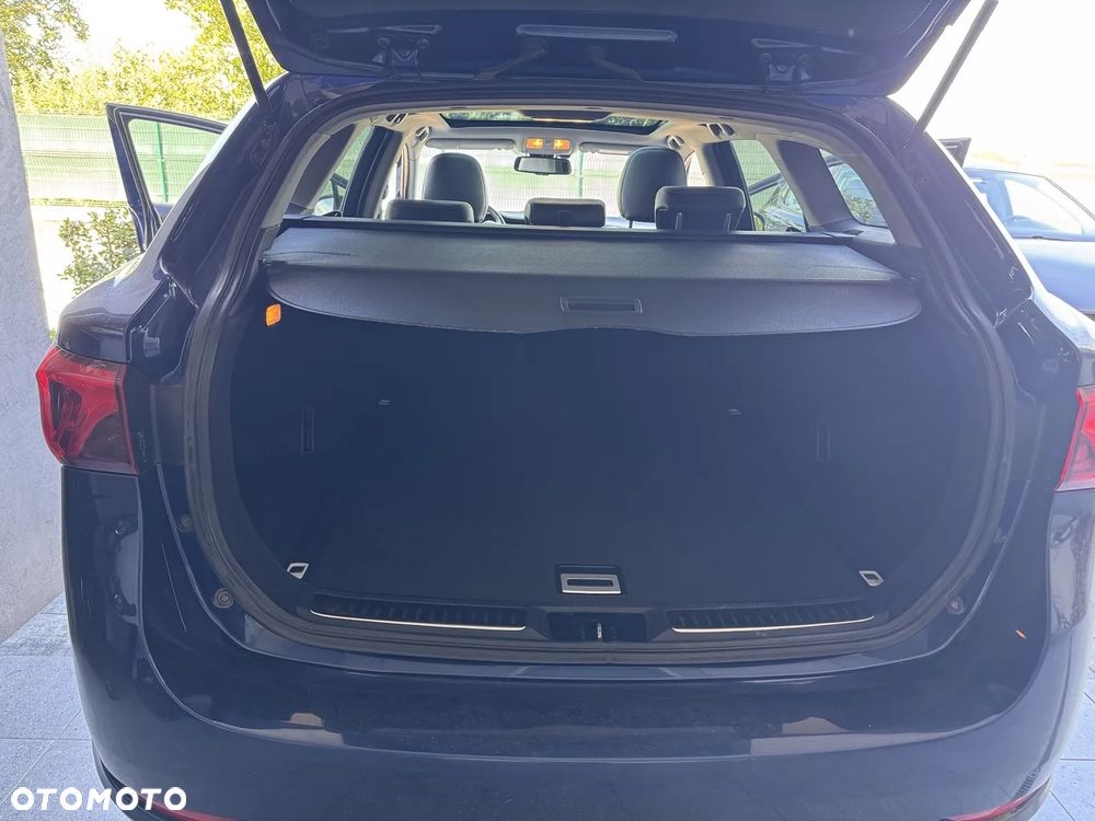 Toyota Avensis Touring Sports 1.8 Business Edition - 24