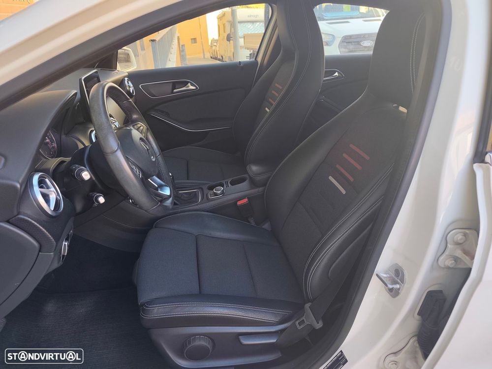 Mercedes-Benz A 160 d Style - 12