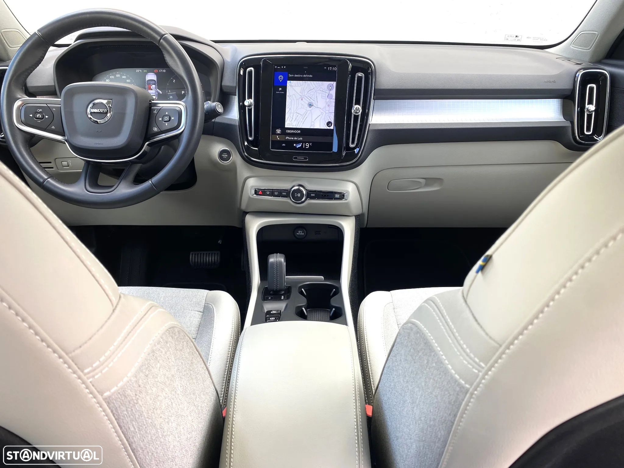 Volvo XC 40 2.0 D3 Momentum Plus Geartronic - 6