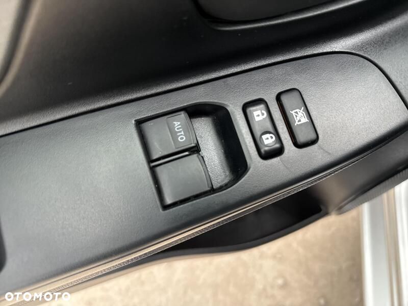 Toyota Yaris 1.0 Active - 13