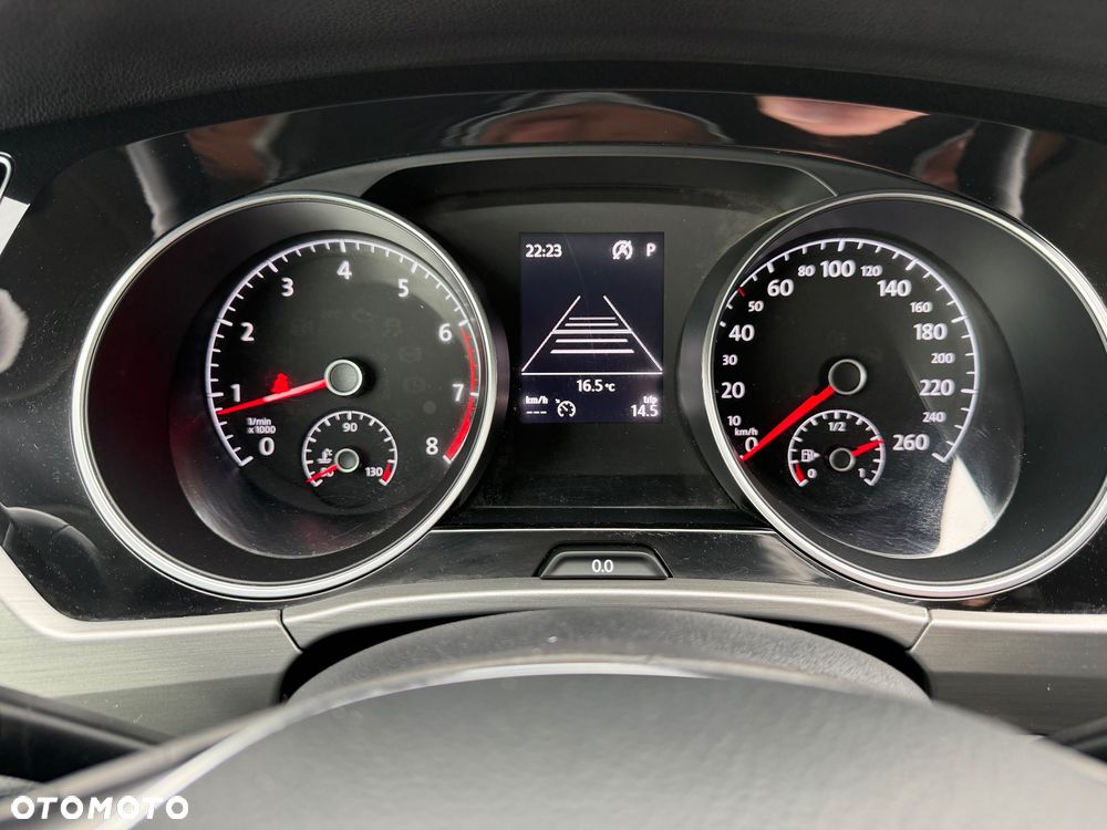 Volkswagen Touran 1.4 TSI (BlueMotion Technology) DSG Comfortline - 22