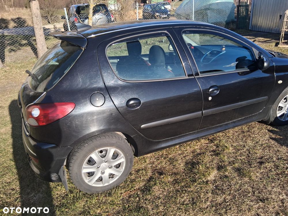 Peugeot 206 75 Petit Filou - 4