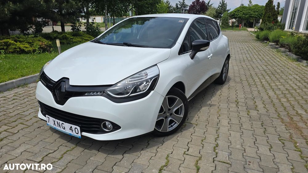 Renault Clio - 2