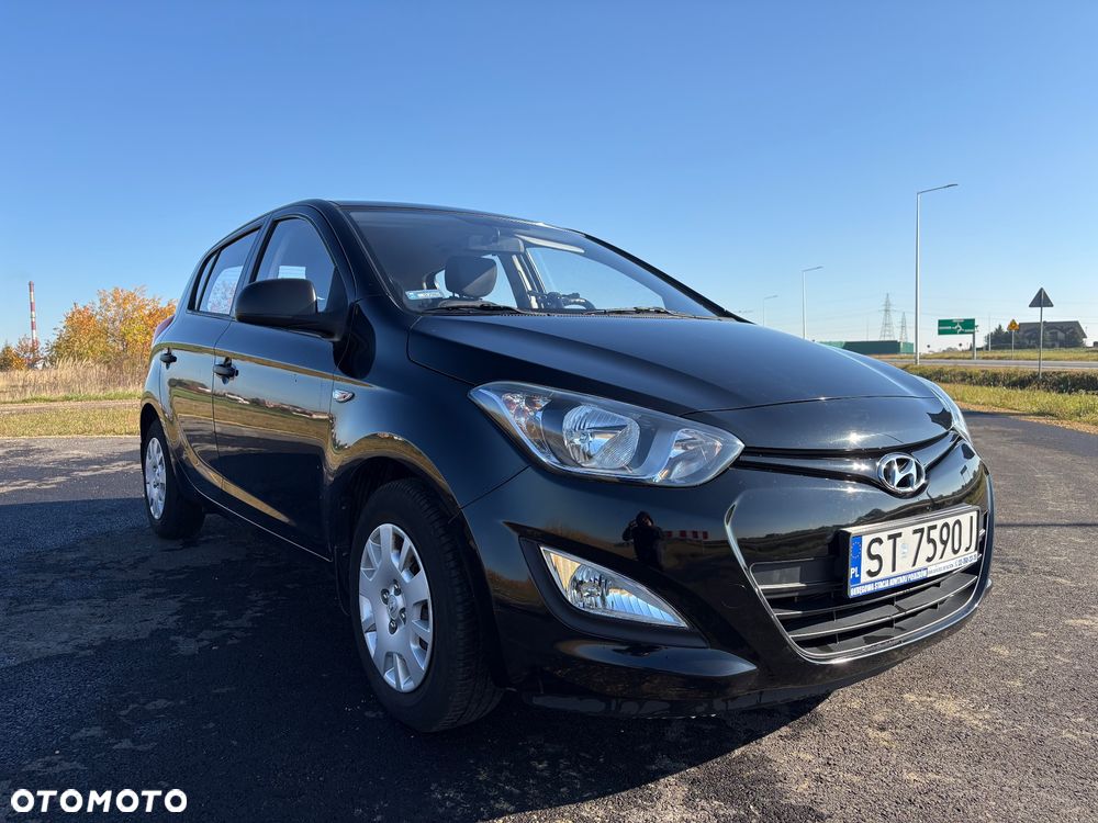 Hyundai I20 2013 photo 2