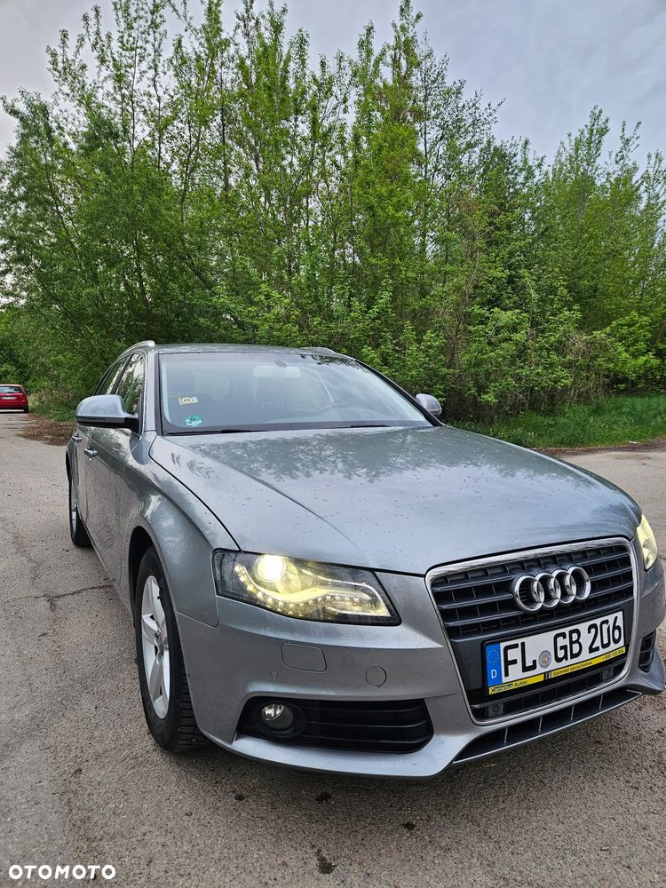 Audi A4 Avant 2.0 TDI DPF Ambition - 2