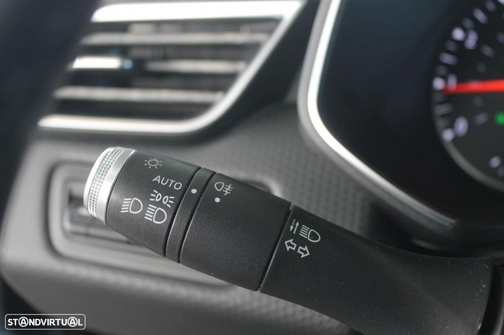 Renault Clio 1.0 TCe Intens Bi-Fuel - 27