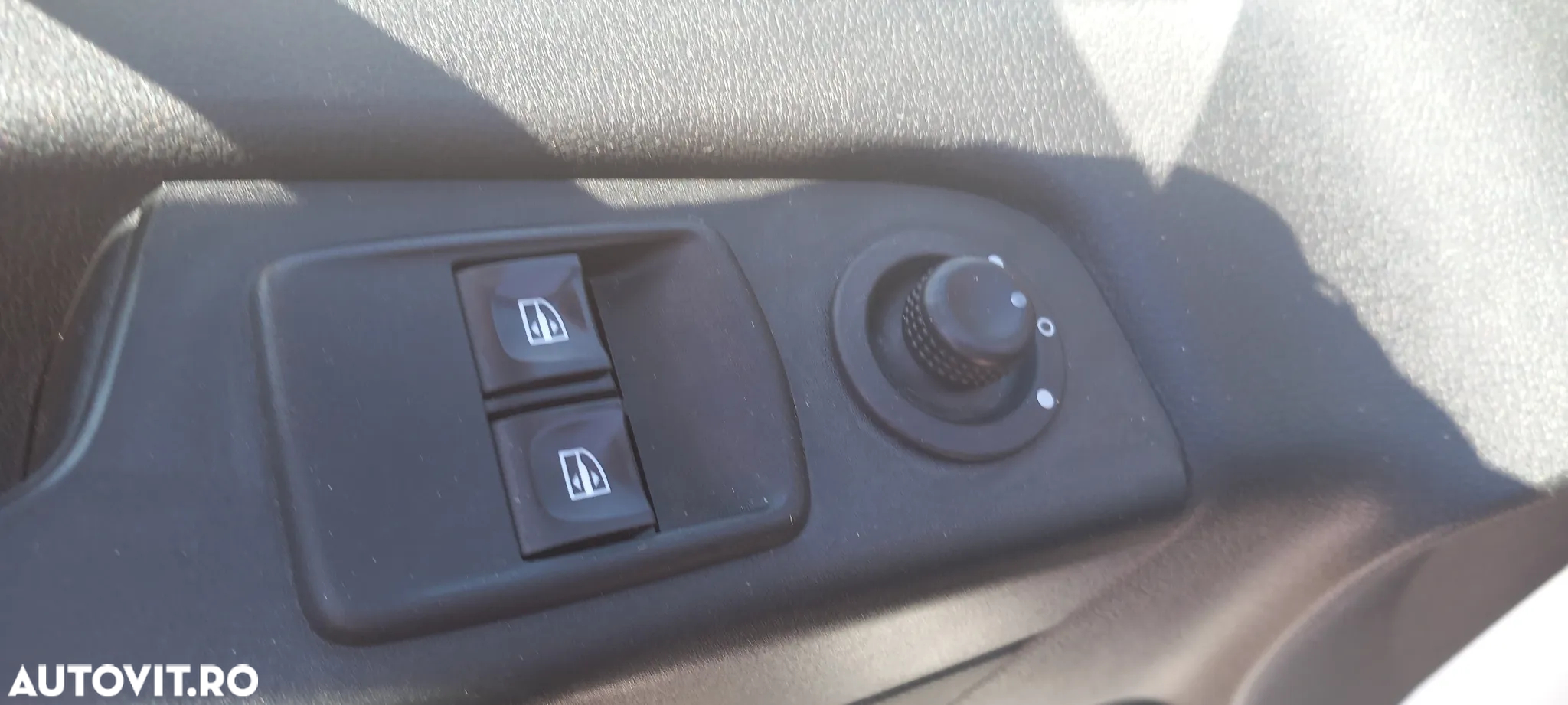 Renault Trafic - 27
