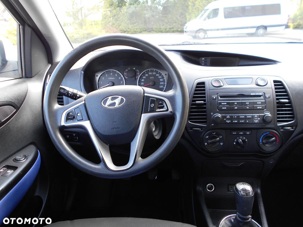 Hyundai i20 1.4 Classic + EU5 - 10