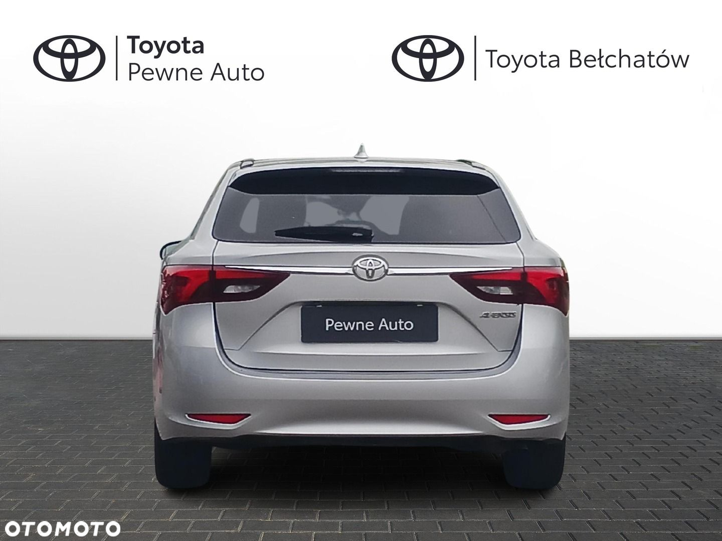 Toyota Avensis 2.0 D-4D Premium - 4