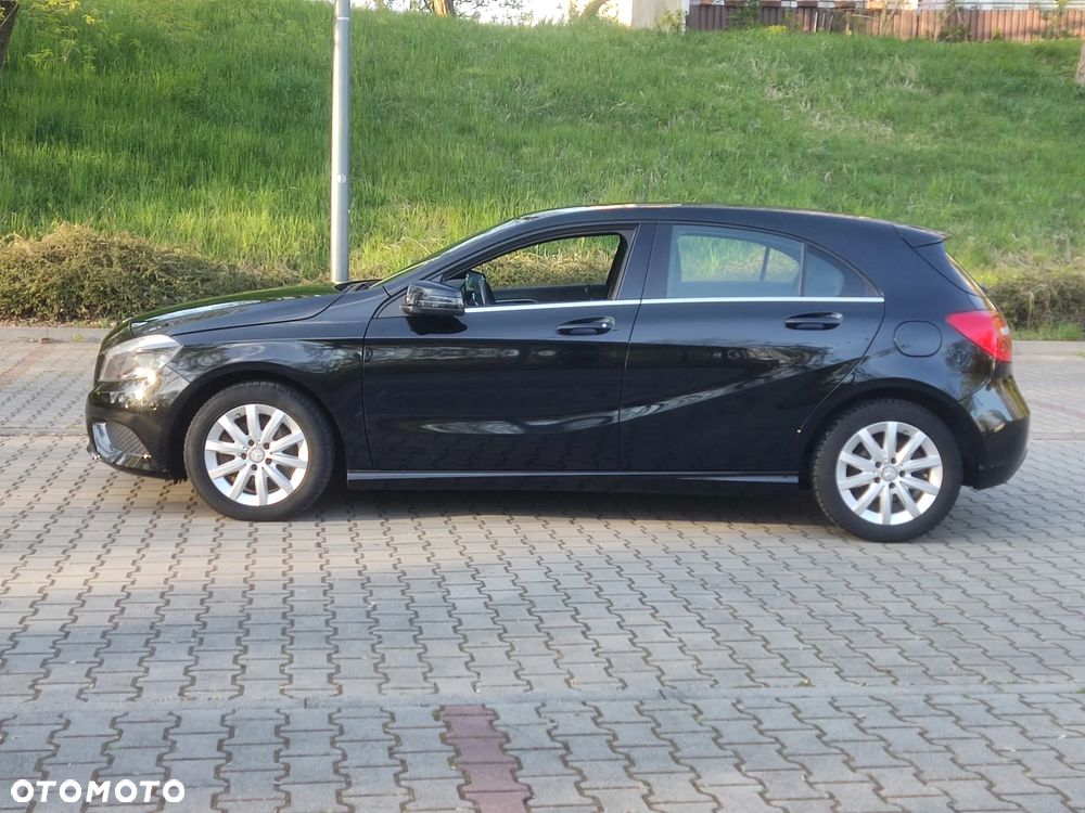 Mercedes-Benz Klasa A 180 (BlueEFFICIENCY) AMG Sport - 12