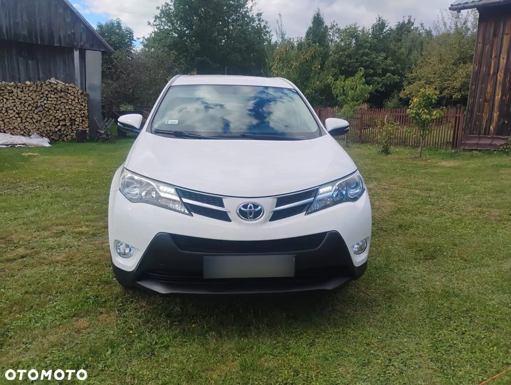 Toyota RAV4 - 1