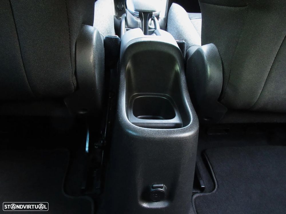 Citroën C3 Aircross 1.2 PureTech C-Series - 32