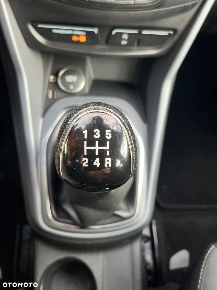 Ford B-MAX - 35