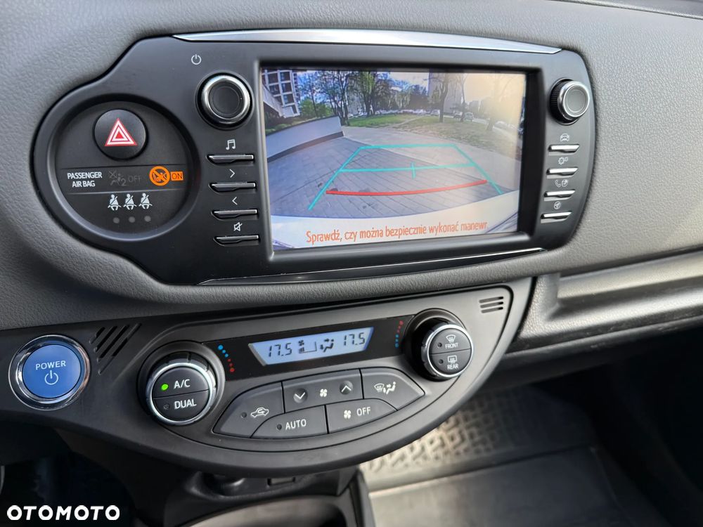 Toyota Yaris - 20