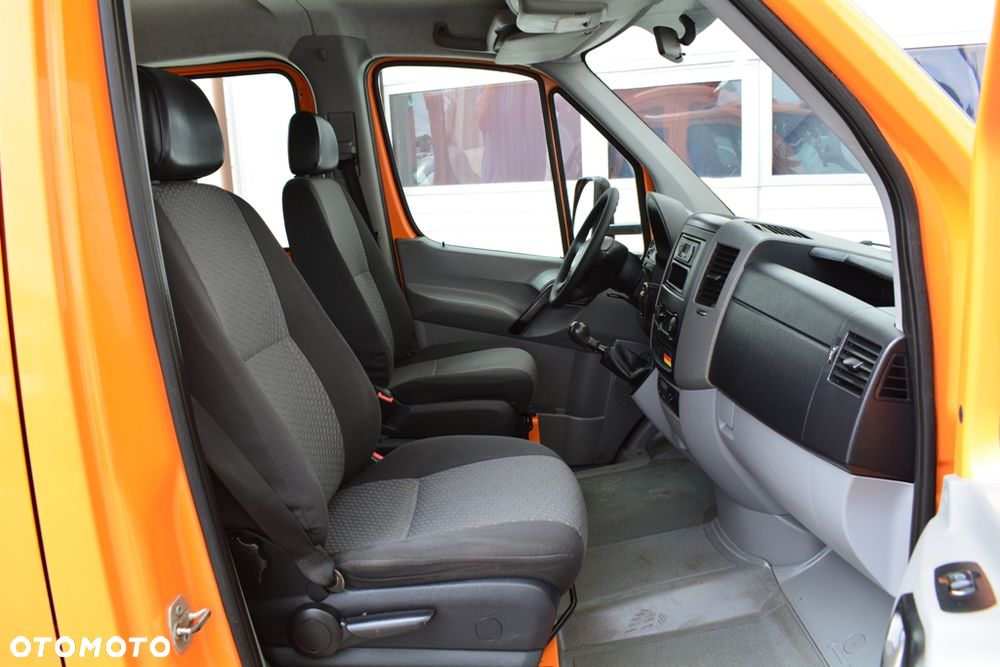 Volkswagen CRAFTER DOKA BLIŹNIAKI - 26