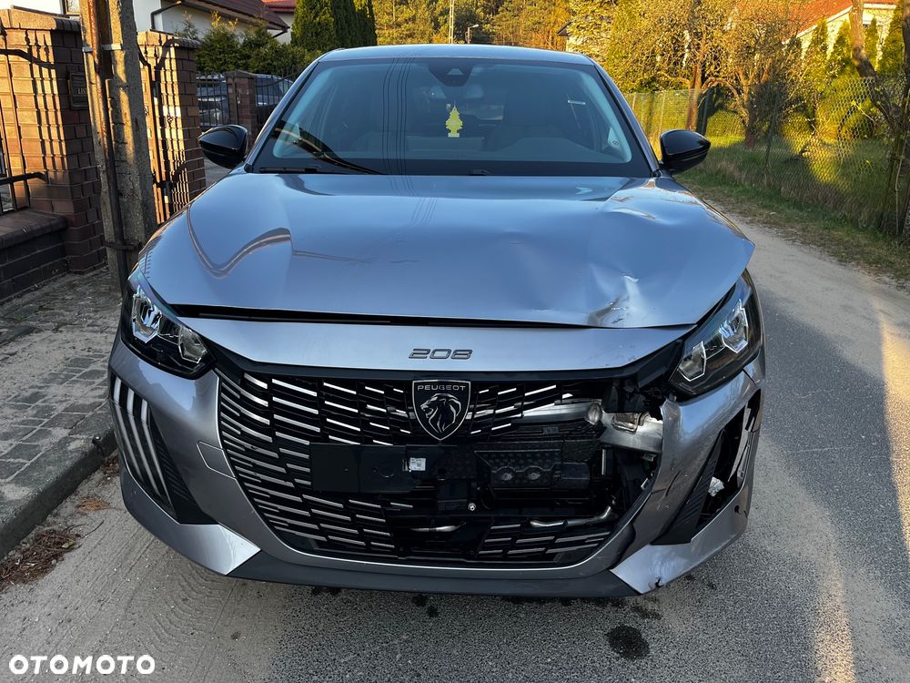 Peugeot 208 Hybrid 100 e-DSC6 Allure - 11