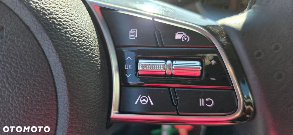 Kia Ceed 1.0 T-GDI ISG Dream-Team Edition - 18