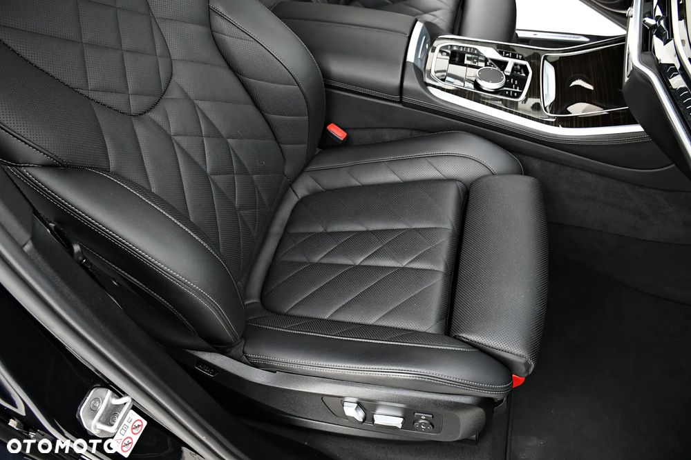 BMW X5 xDrive30d sport - 16