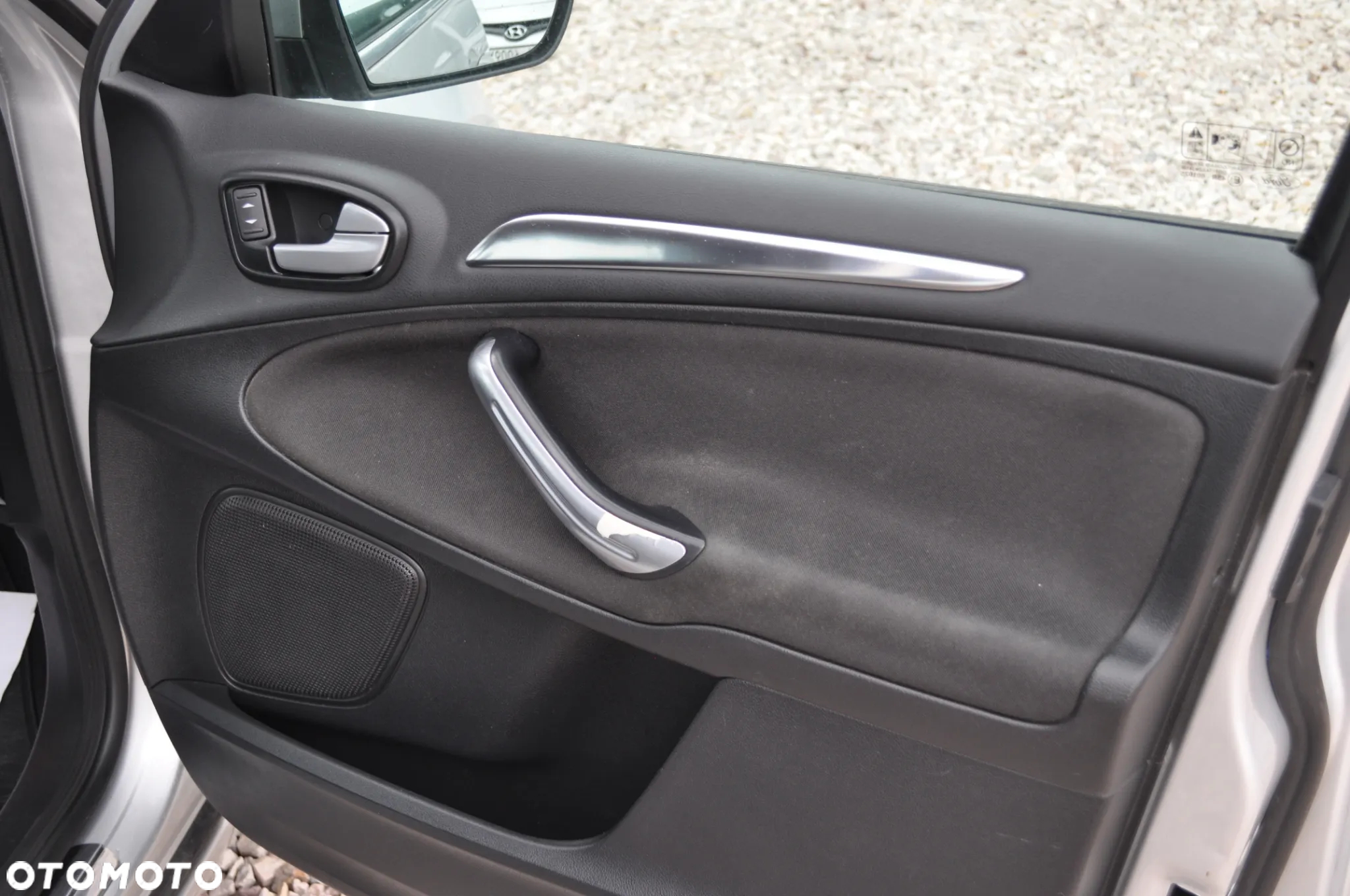 Ford S-Max 2.0 TDCi DPF Titanium - 30