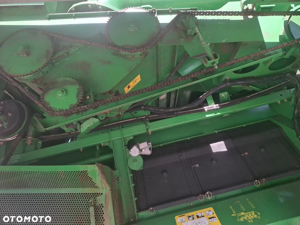 John Deere 9880i STS - 21