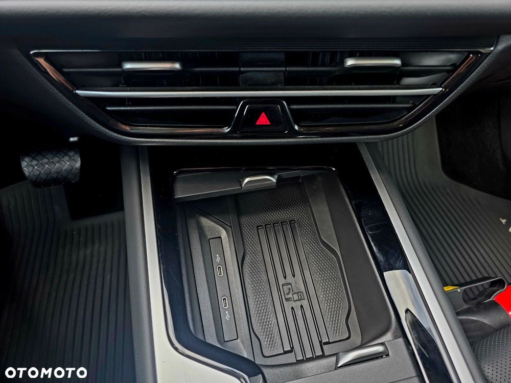 Volkswagen Passat 2.0 TDI SCR Style DSG - 27