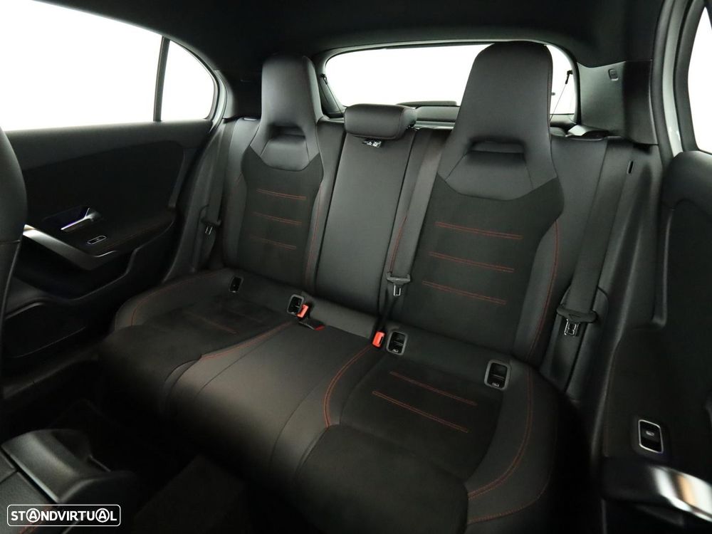 Mercedes-Benz A 250 e 8G-DCT Edition AMG Line - 12