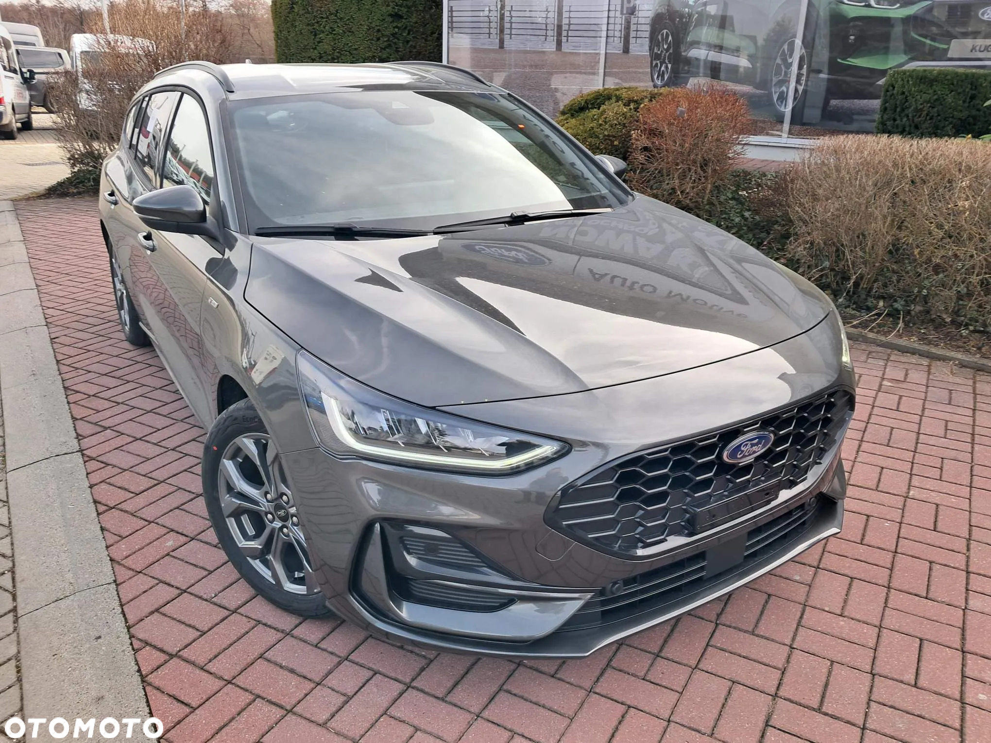 Ford Focus 1.0 EcoBoost mHEV ST-Line X - 4