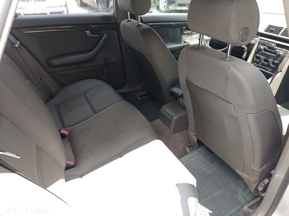 Audi A4 Limuzina 2.0 - 16