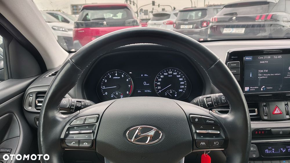 Hyundai i30 1.5 DPI Comfort - 12