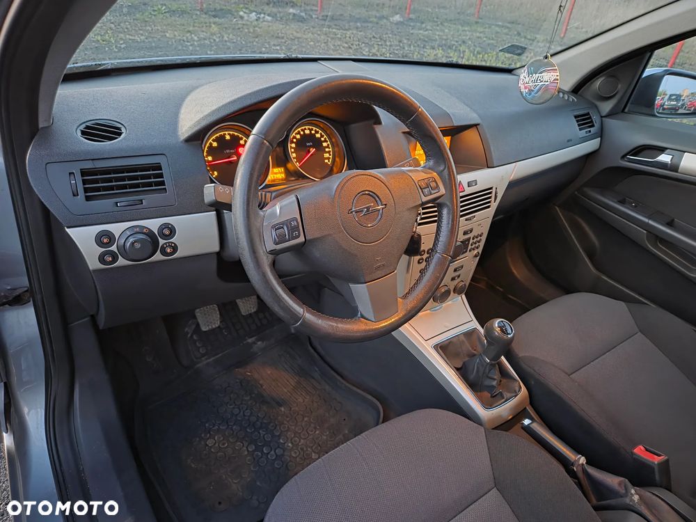 Opel Astra 1.7 CDTI Edition - 15