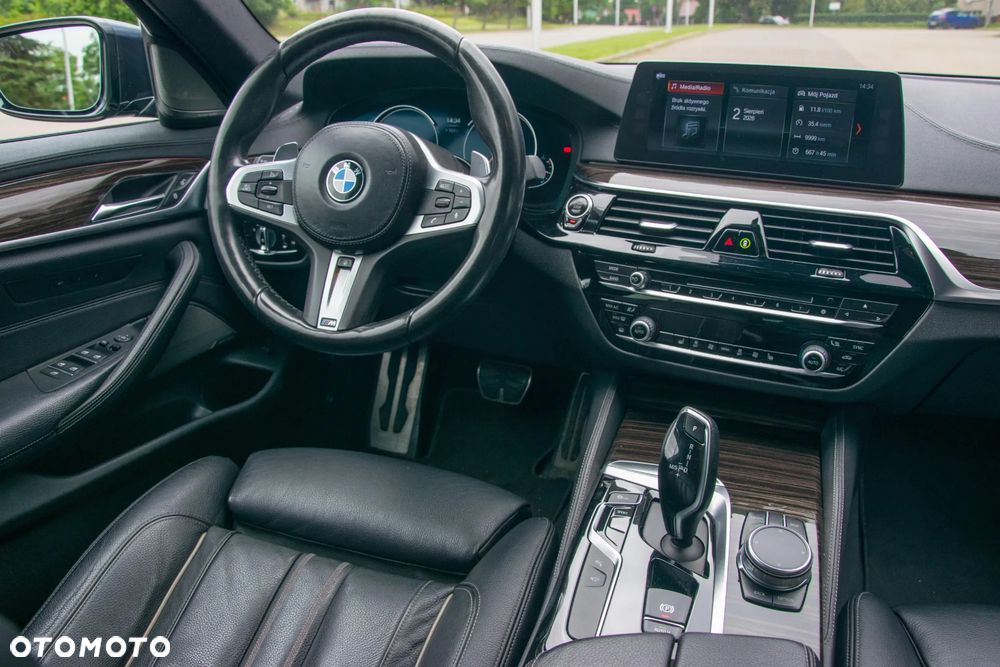 BMW Seria 5 540i Sport Line sport - 12