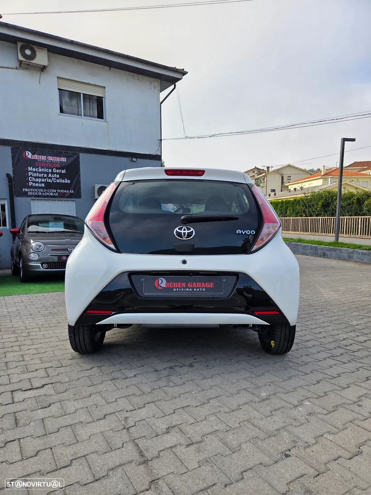Toyota Aygo - 4