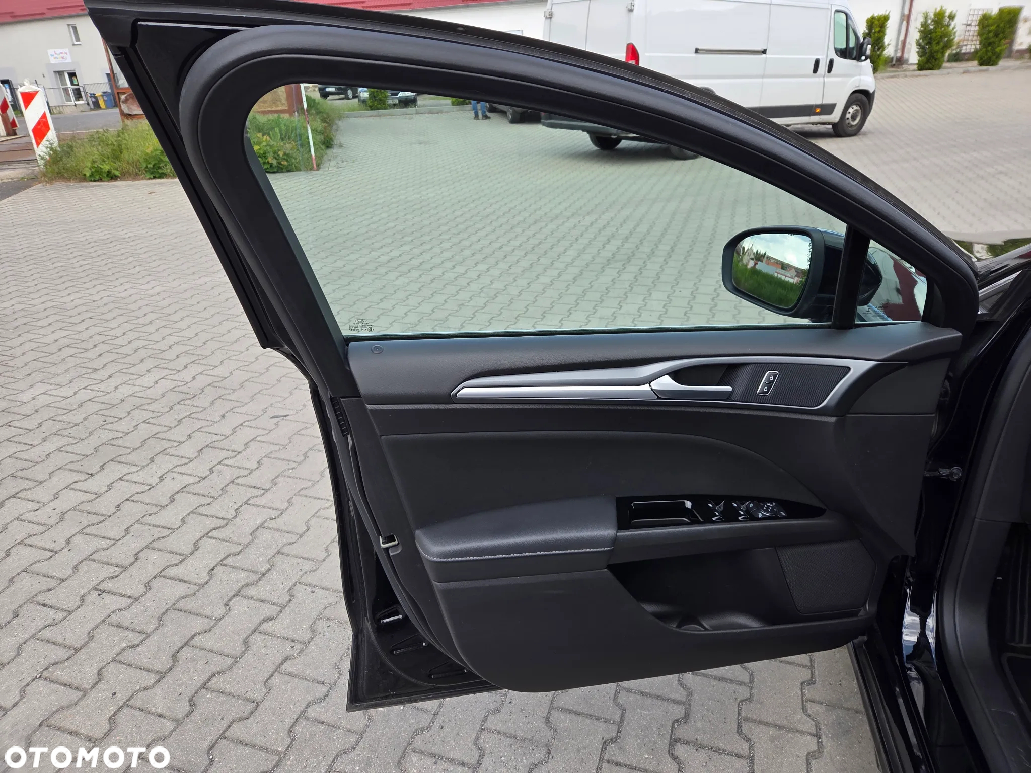 Ford Mondeo 2.0 TDCi Trend - 11