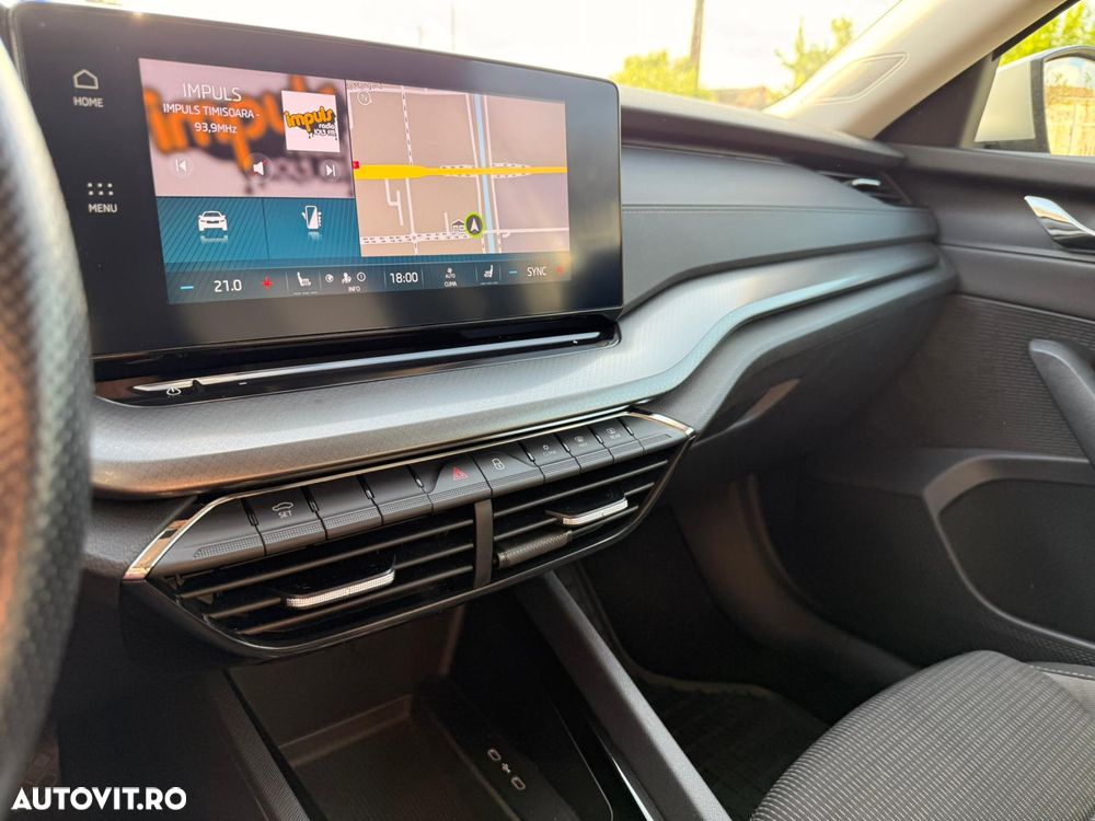 Skoda Octavia 2.0 TDI DSG Ambition - 23