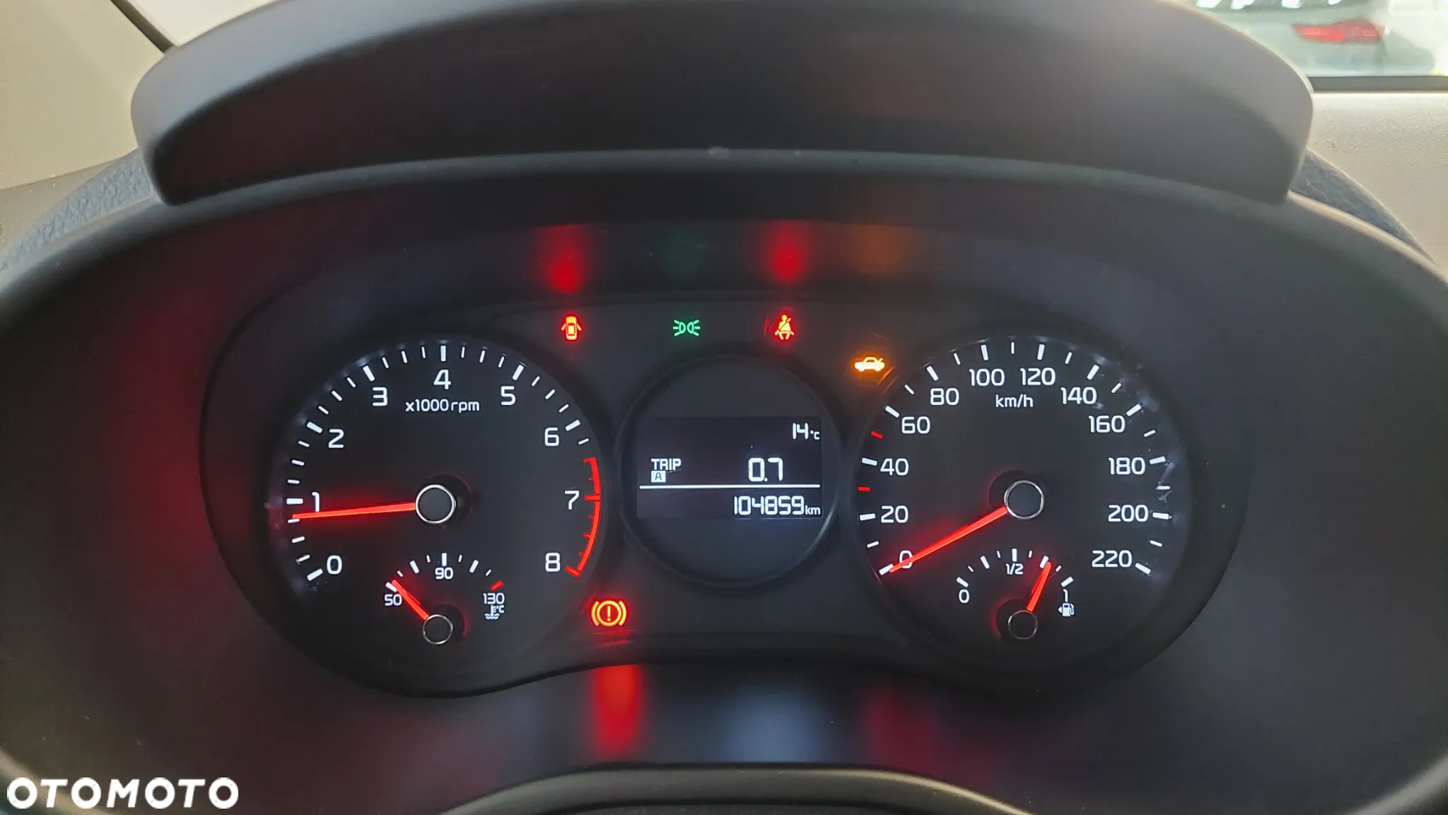 Kia Picanto 1.0 M - 12