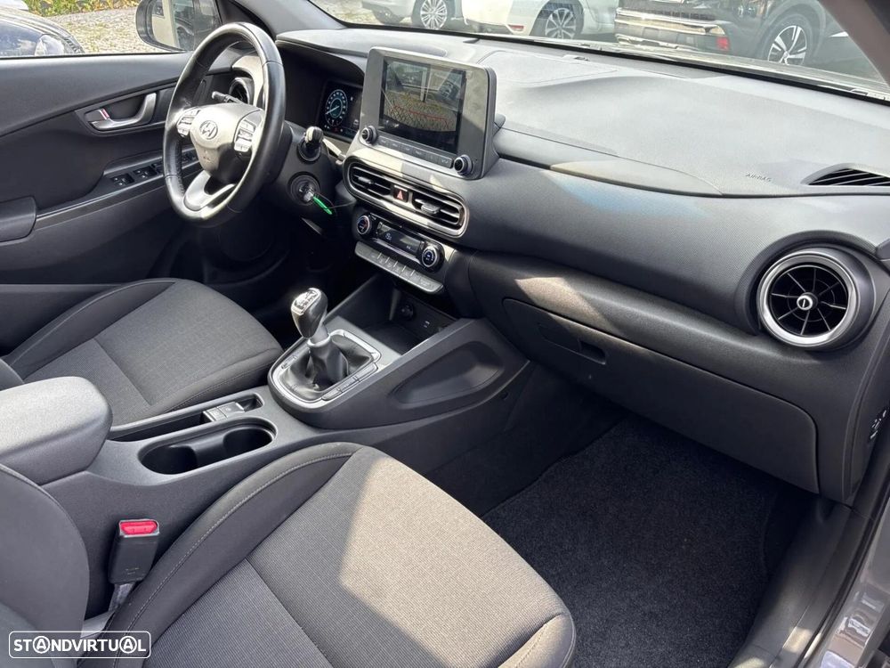 Hyundai Kauai - 10