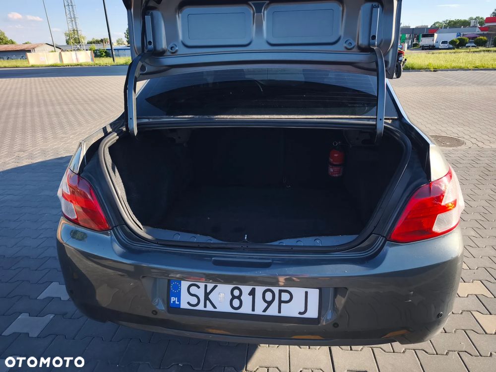 Peugeot 301 1.6 VTi Allure - 11