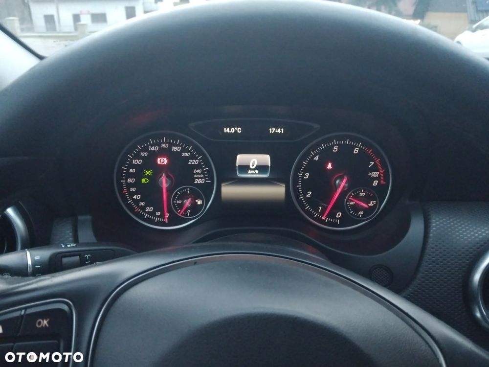 Mercedes-Benz Klasa A 180 Activity Edition - 6