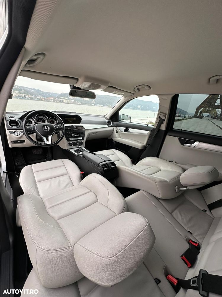 Mercedes-Benz C 200 (BlueEFFICIENCY) 7G-TRONIC Avantgarde - 9